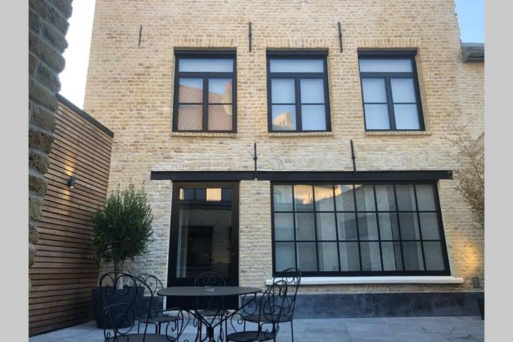 Les chambres Berguoises Duplex calme au coeur de Bergues Extérieur photo